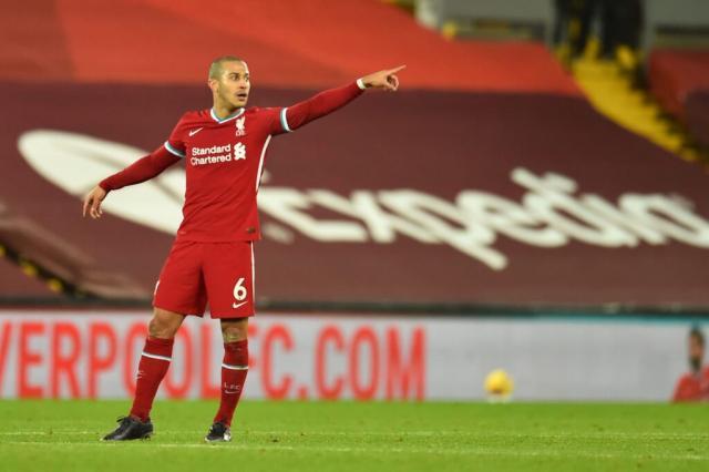 Thiago-Liverpool-Manchester-United-scaled-e1610922057859-1024x682.jpg